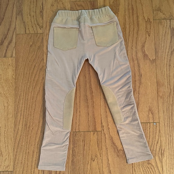 Imoga | soft tan riding legging with reinforced knees - Picture 2 of 3